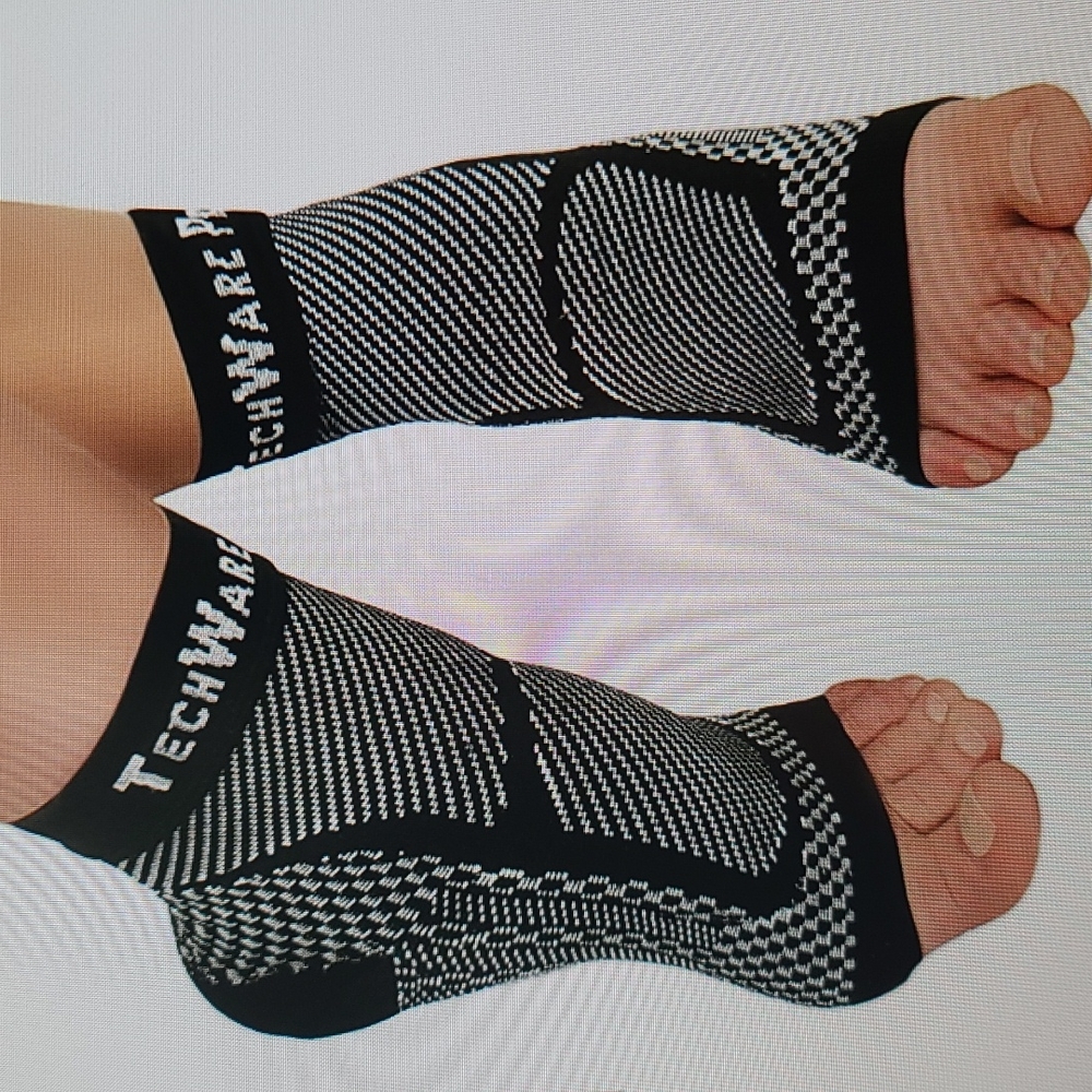 Tech Ware Compression Ankke/Foot Sleeve